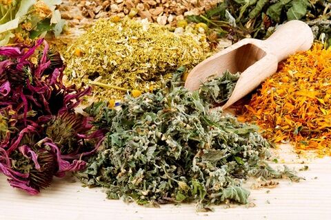 Folk Herbal Recipes to Treat Toenail Fungus