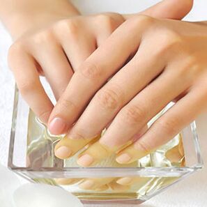 Wash your nails with apple cider vinegar to remove fungus